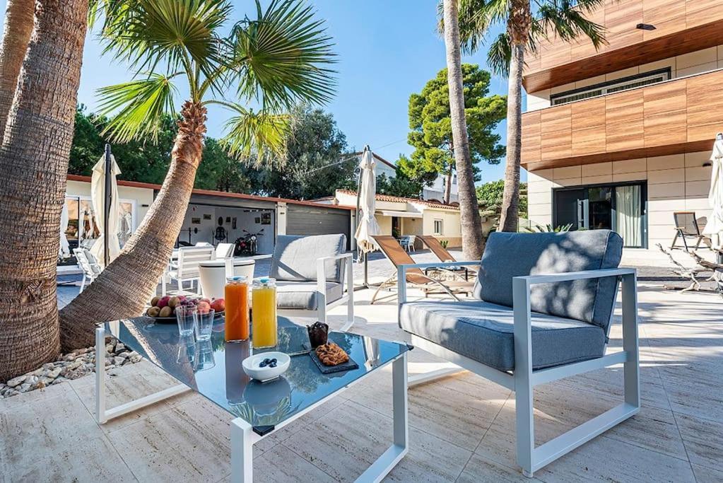 5 Stelle Piscina, Jacuzzi, Wifi - 2 Min Dal Mare Apartment Miami Playa Exterior foto